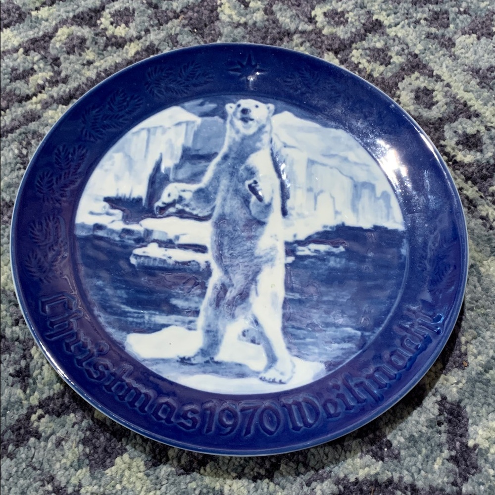1970 First Edition Marmot Christmas Plate blue and white Denmark made